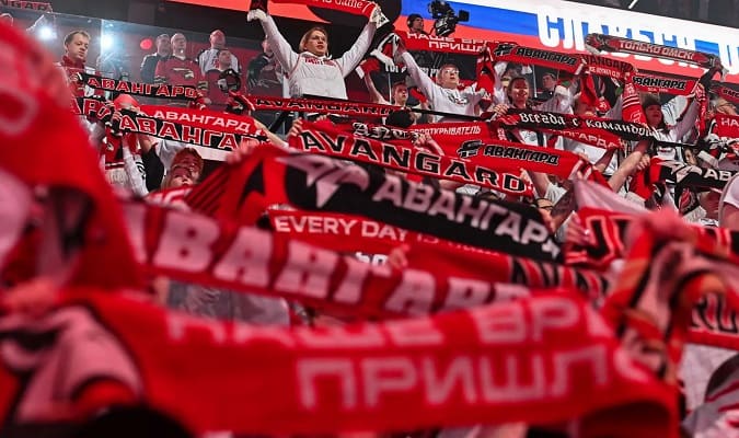 «Авангард» обыграл ЦСКА и стал третьим полуфиналистом Кубка Гагарина